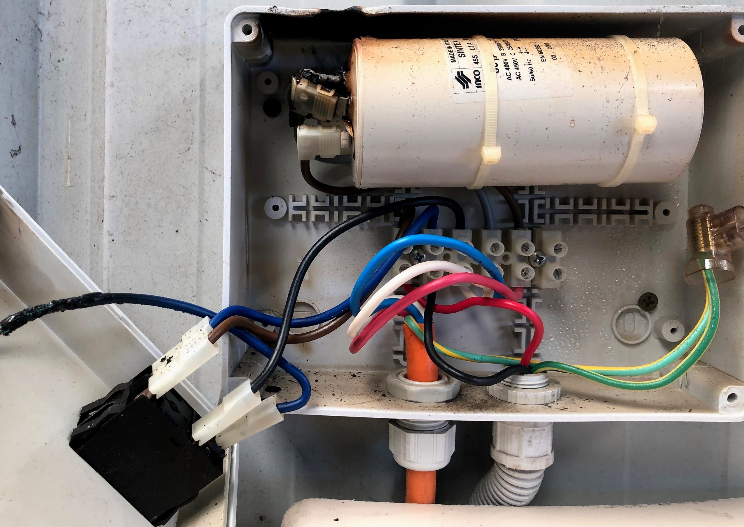 Capacitor & starter issues service