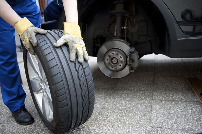 Cars Puncture Repair & Service
