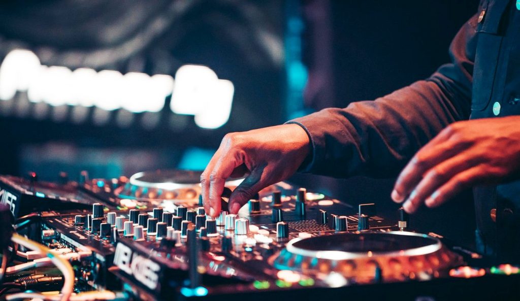 DJ & Music
